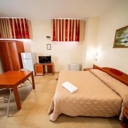 Cavour 3*