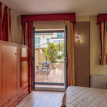 Cavour Hotel 3*