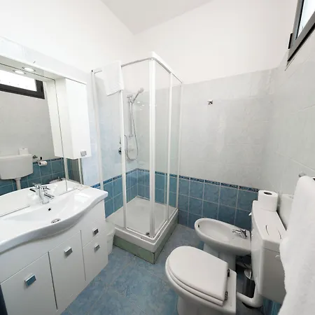 Cavour 3*