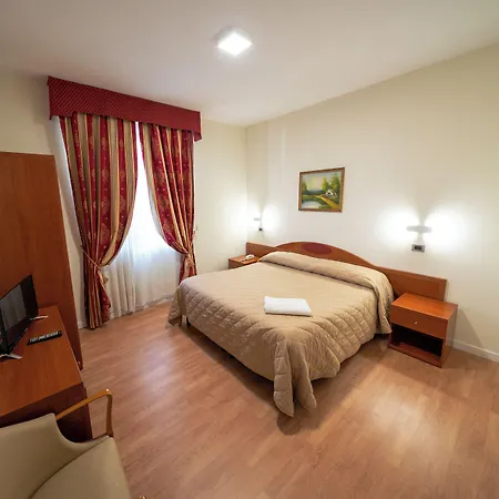 Cavour Hotel
