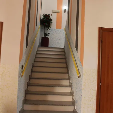 Cavour Hotel