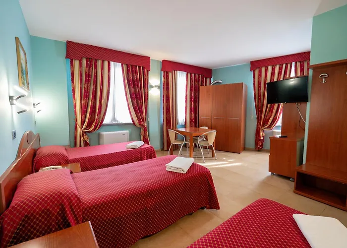 Cavour Otel