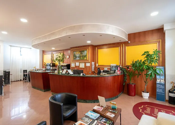 Cavour Otel
