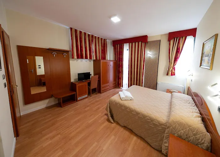 Hotel Cavour Moncalieri