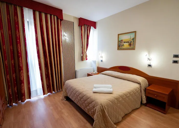 Cavour 3*