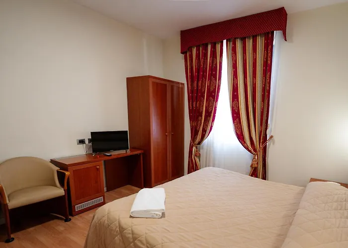 Cavour Hotel