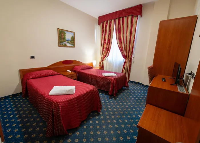 Cavour 3*