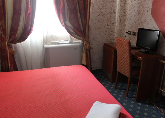 Cavour 3* Moncalieri