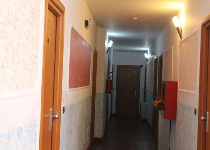 Otel Cavour