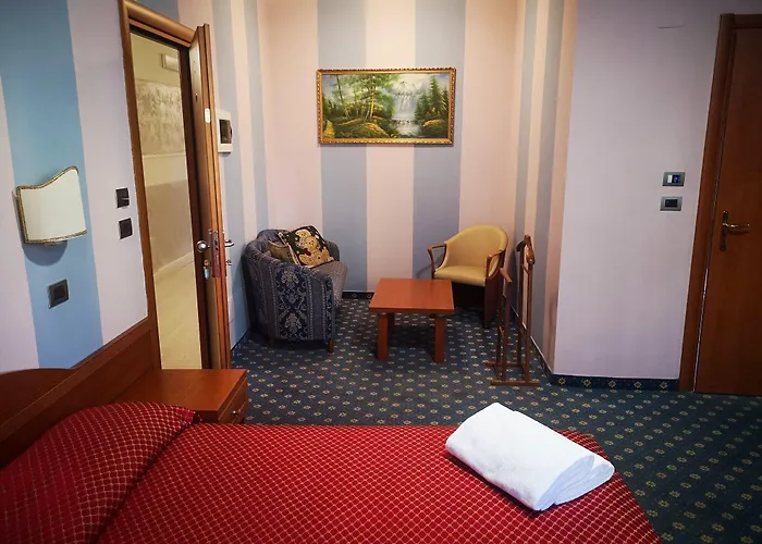 Otel Cavour 3*